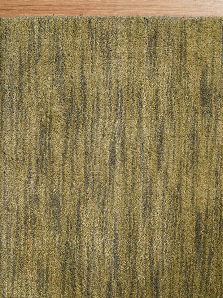 Modern Hand-Knotted Wool Rug – Solid Design
