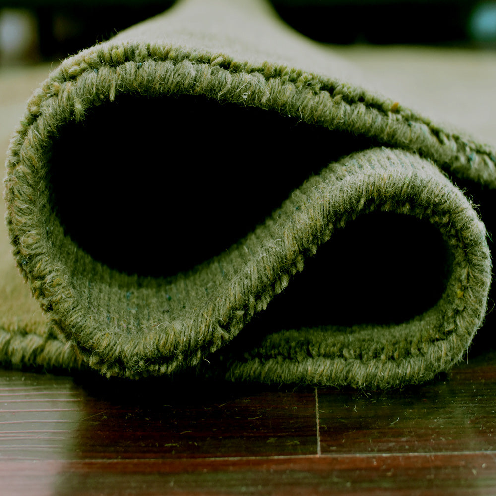 Modern Hand-Knotted Wool Rug – Solid Design