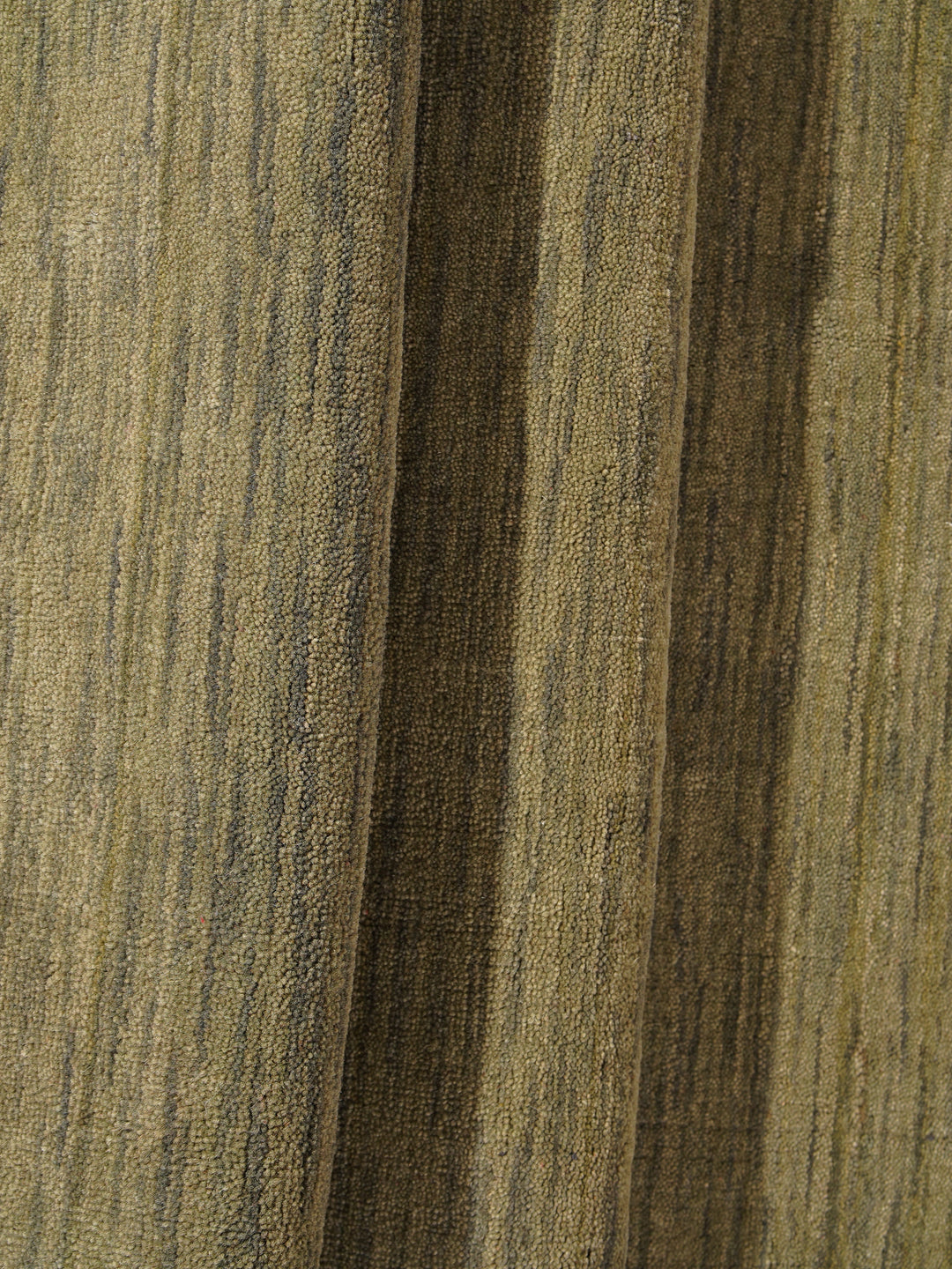 Modern Hand-Knotted Wool Rug – Solid Design