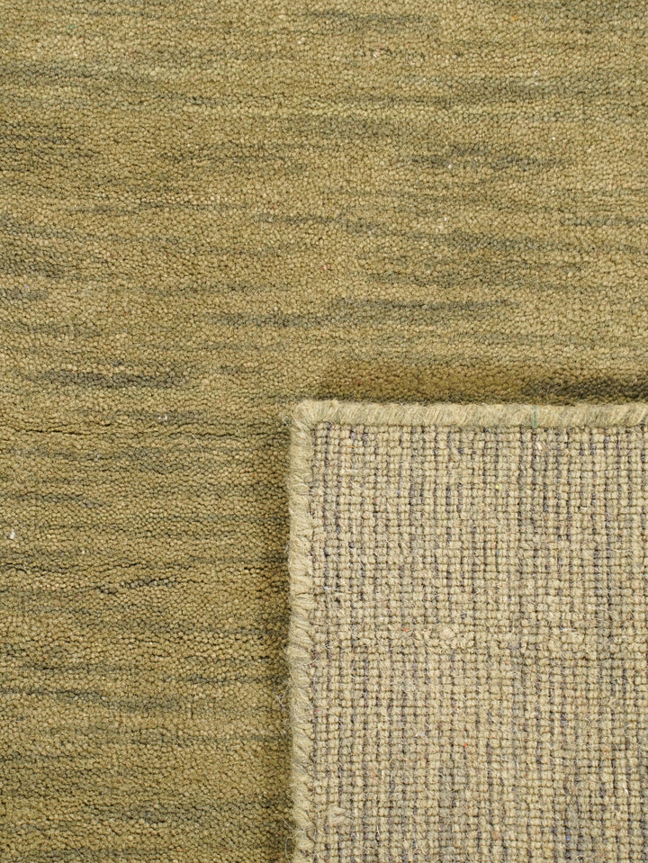Modern Hand-Knotted Wool Rug – Solid Design