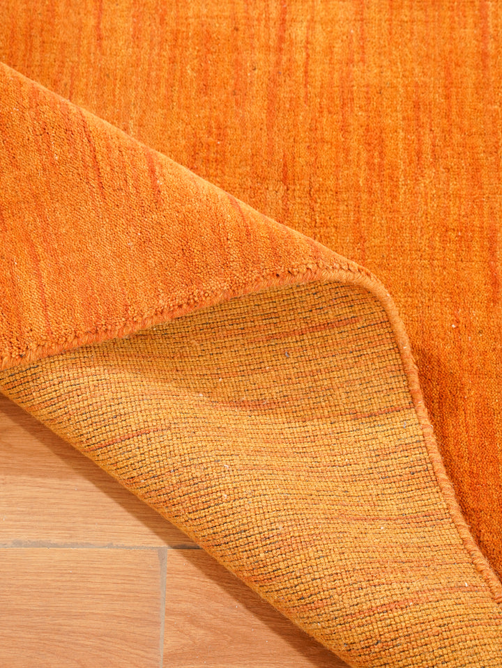 Modern Hand-Knotted Wool Rug – Solid Design