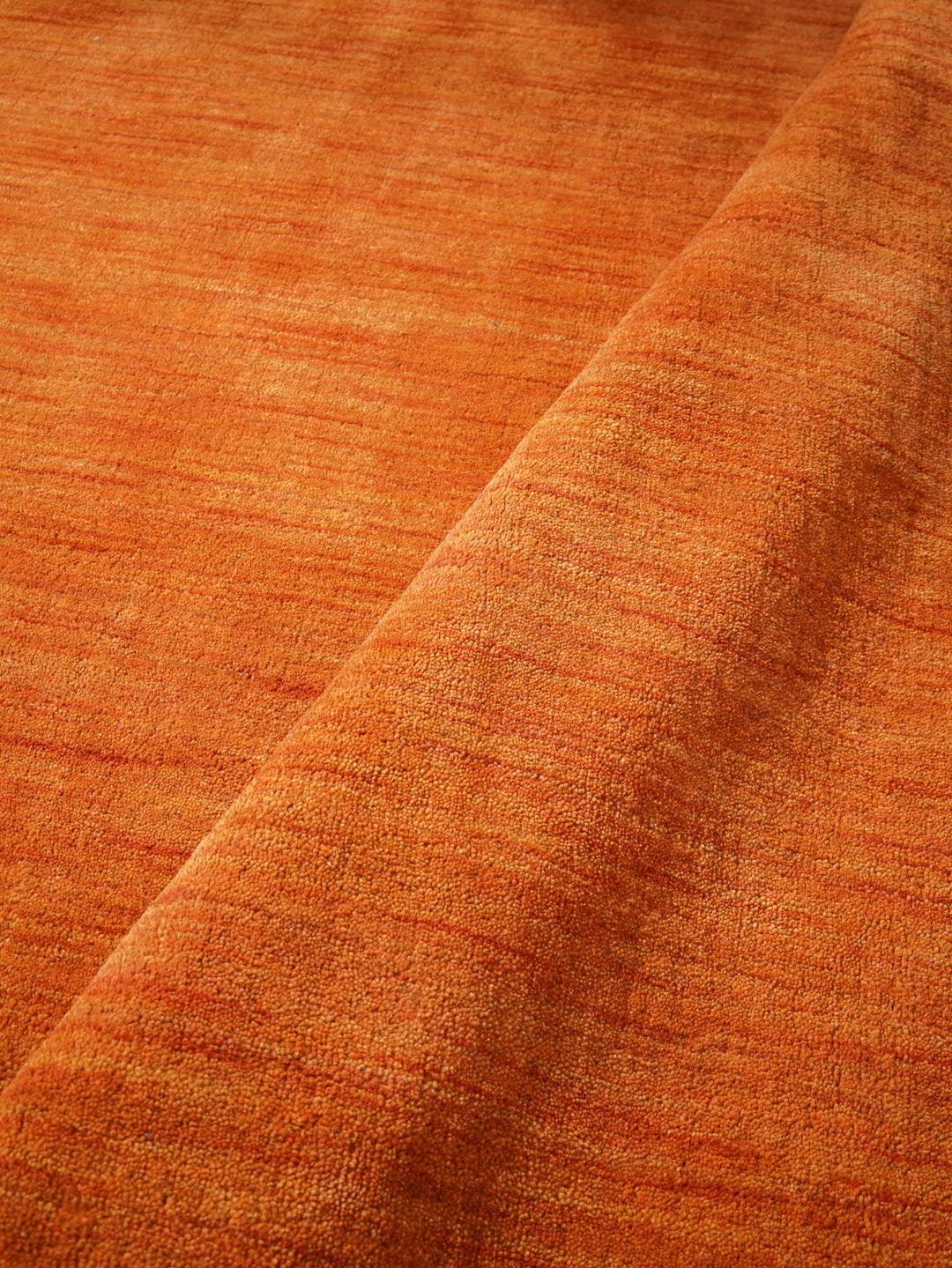 Modern Hand-Knotted Wool Rug – Solid Design