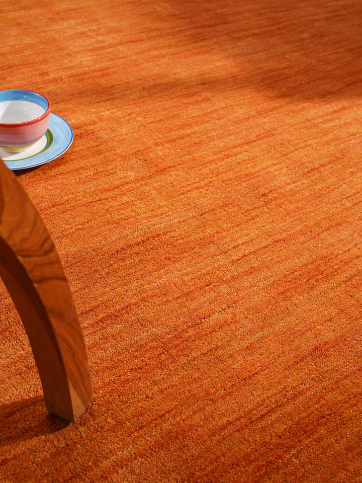 Modern Hand-Knotted Wool Rug – Solid Design
