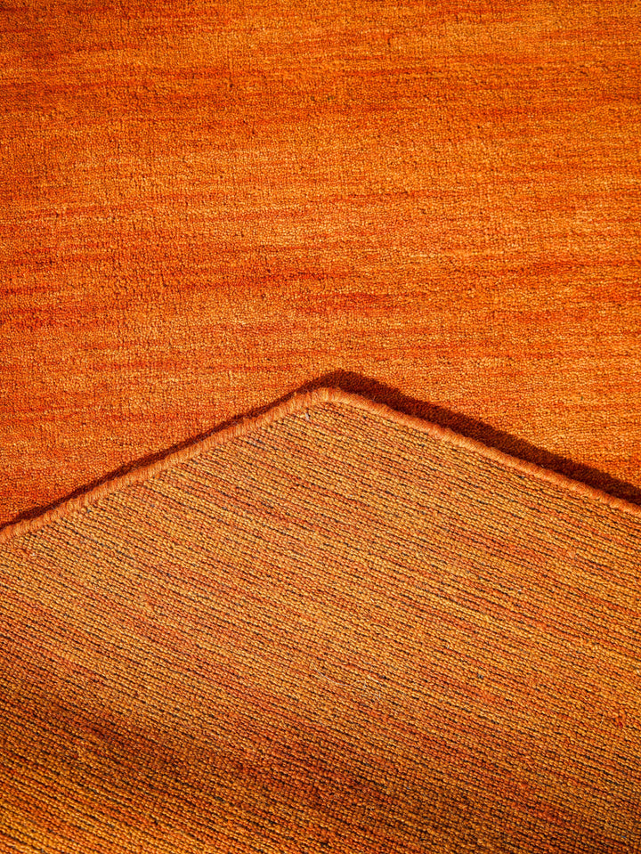 Modern Hand-Knotted Wool Rug – Solid Design