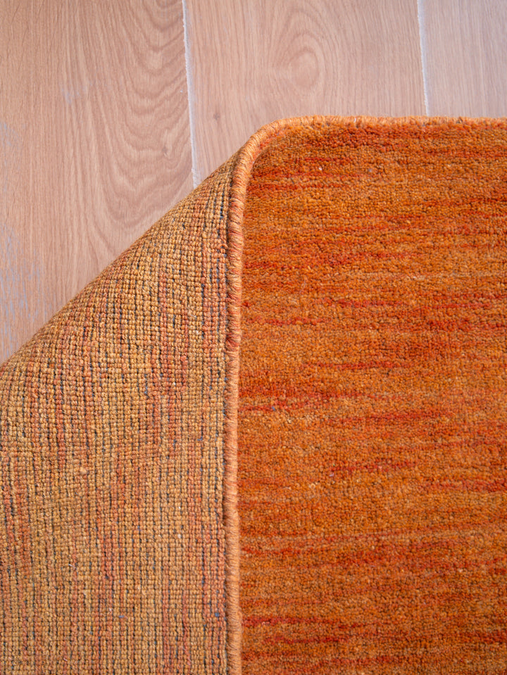 Modern Hand-Knotted Wool Rug – Solid Design