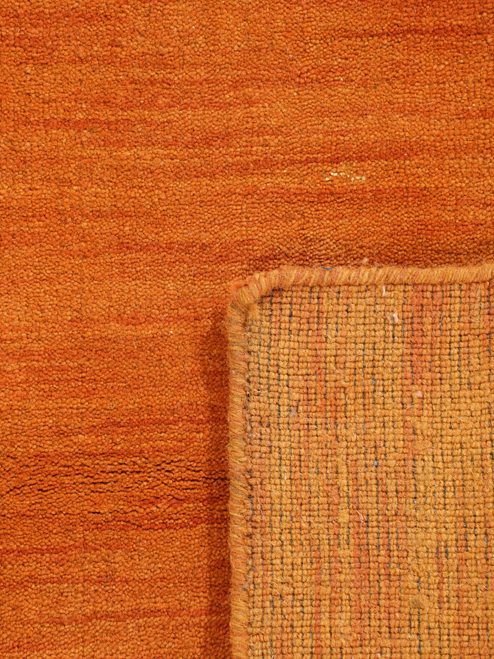 Modern Hand-Knotted Wool Rug – Solid Design