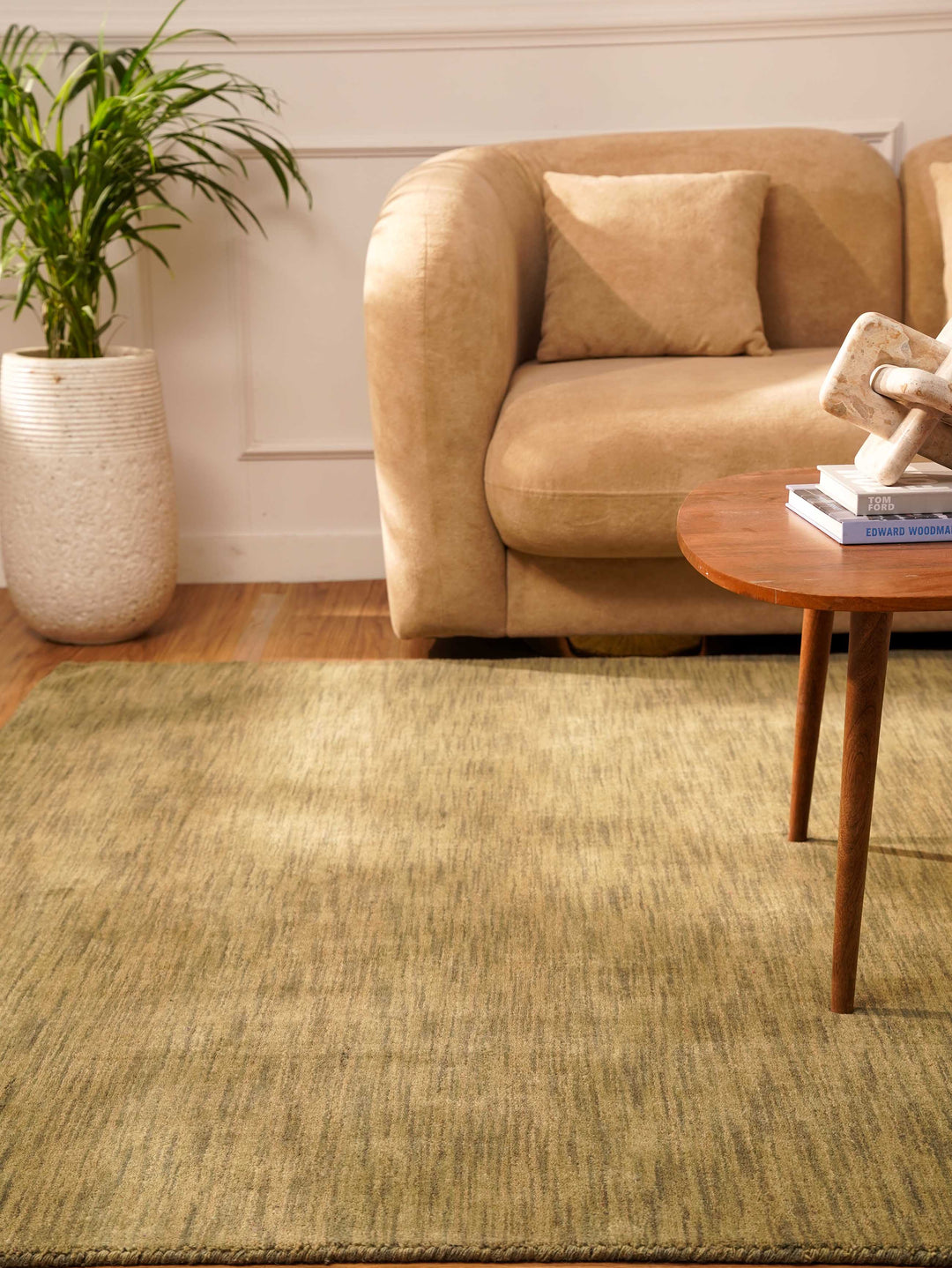 Solid Hand Knotted Wool Rug