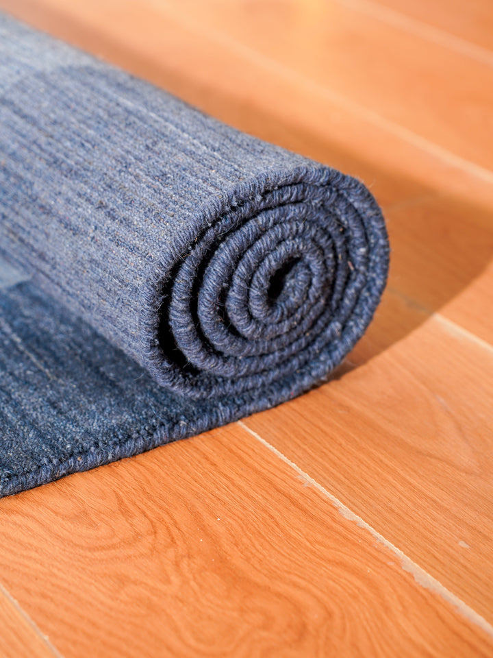Hand Knotted Wool Area Rug Contemporary Blue L00201