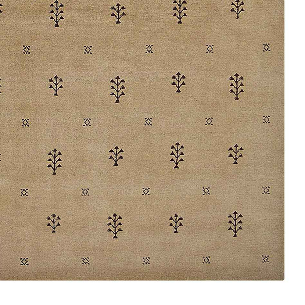Hand-Knotted Wool Contemporary Rug – Minimal Motif Design
