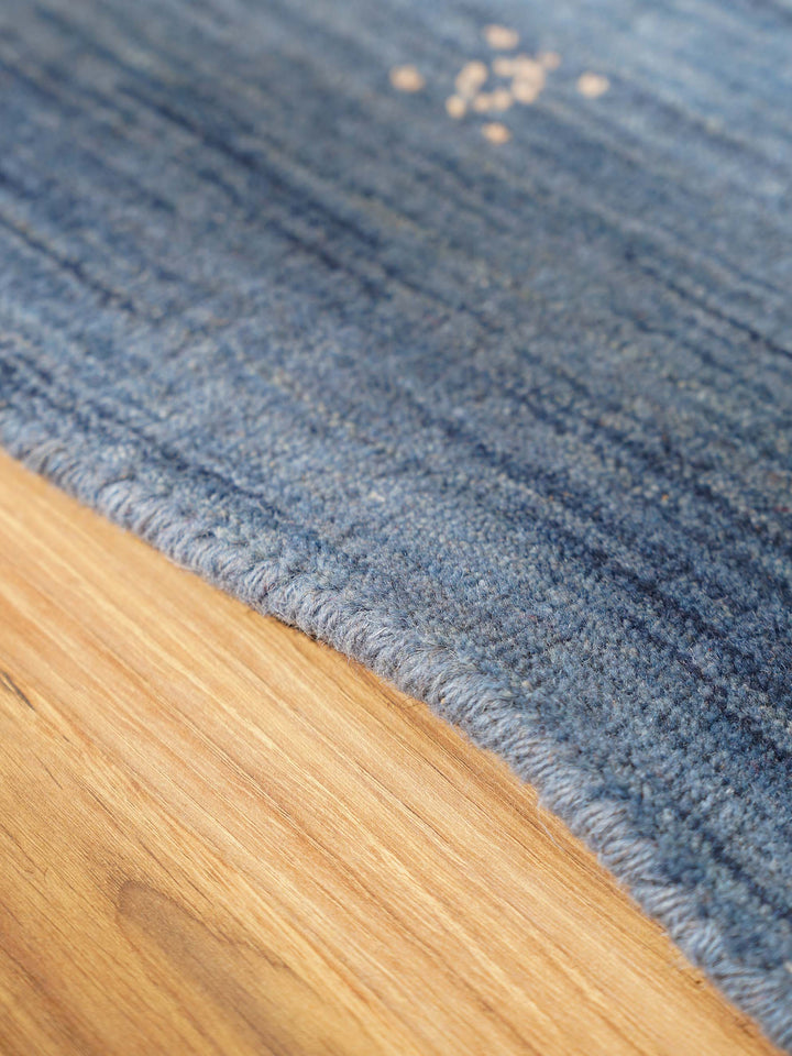 Hand-Knotted Wool Contemporary Rug – Minimal Motif Design