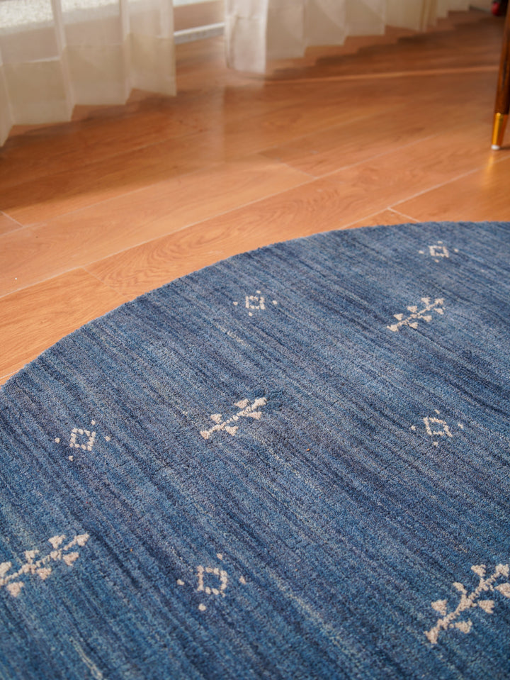 Hand-Knotted Wool Contemporary Rug – Minimal Motif Design