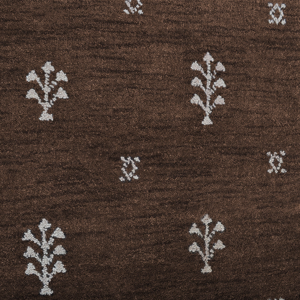 Hand-Knotted Wool Contemporary Rug – Minimal Motif Design