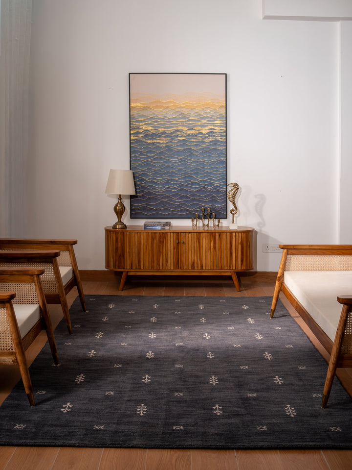 Hand-Knotted Wool Contemporary Rug – Minimal Motif Design