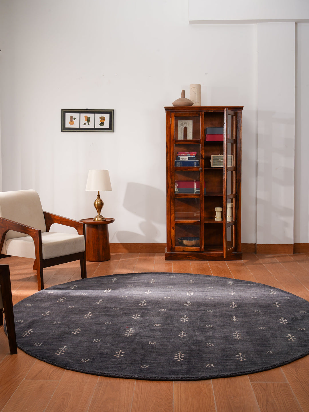 Hand-Knotted Wool Contemporary Rug – Minimal Motif Design