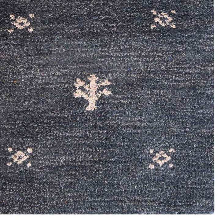 Hand-Knotted Wool Contemporary Rug – Minimal Motif Design