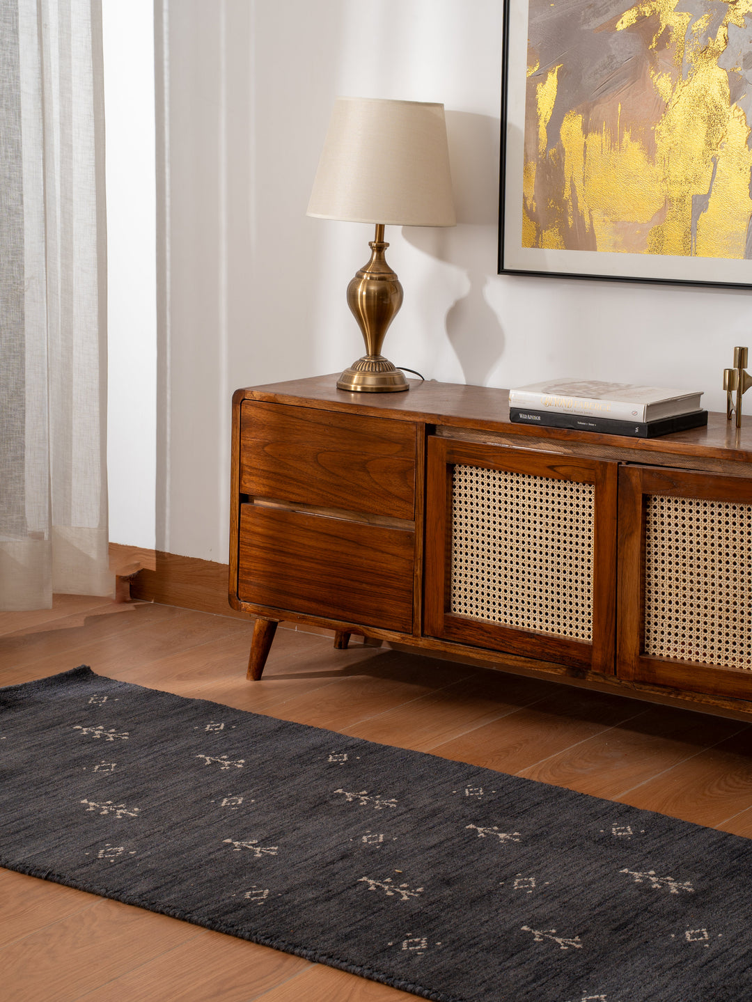 Hand-Knotted Wool Contemporary Rug – Minimal Motif Design
