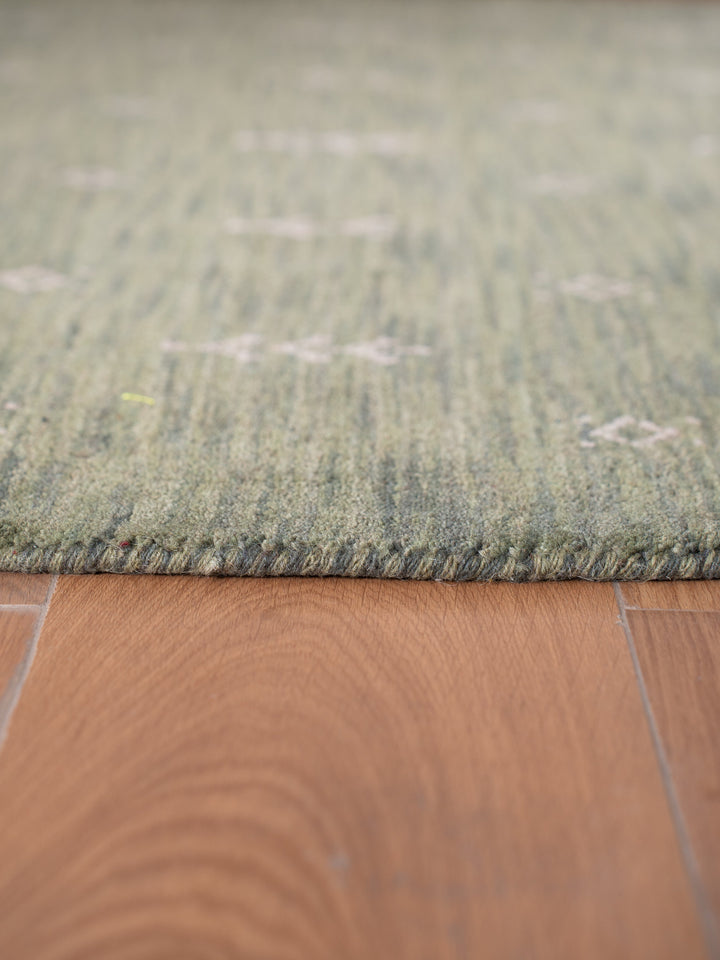 Hand-Knotted Wool Contemporary Rug – Minimal Motif Design