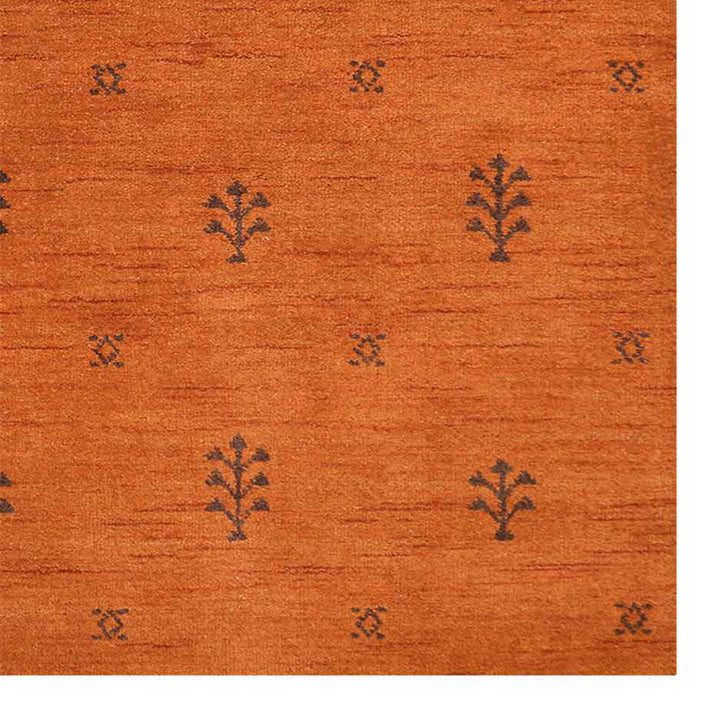 Hand-Knotted Wool Contemporary Rug – Minimal Motif Design
