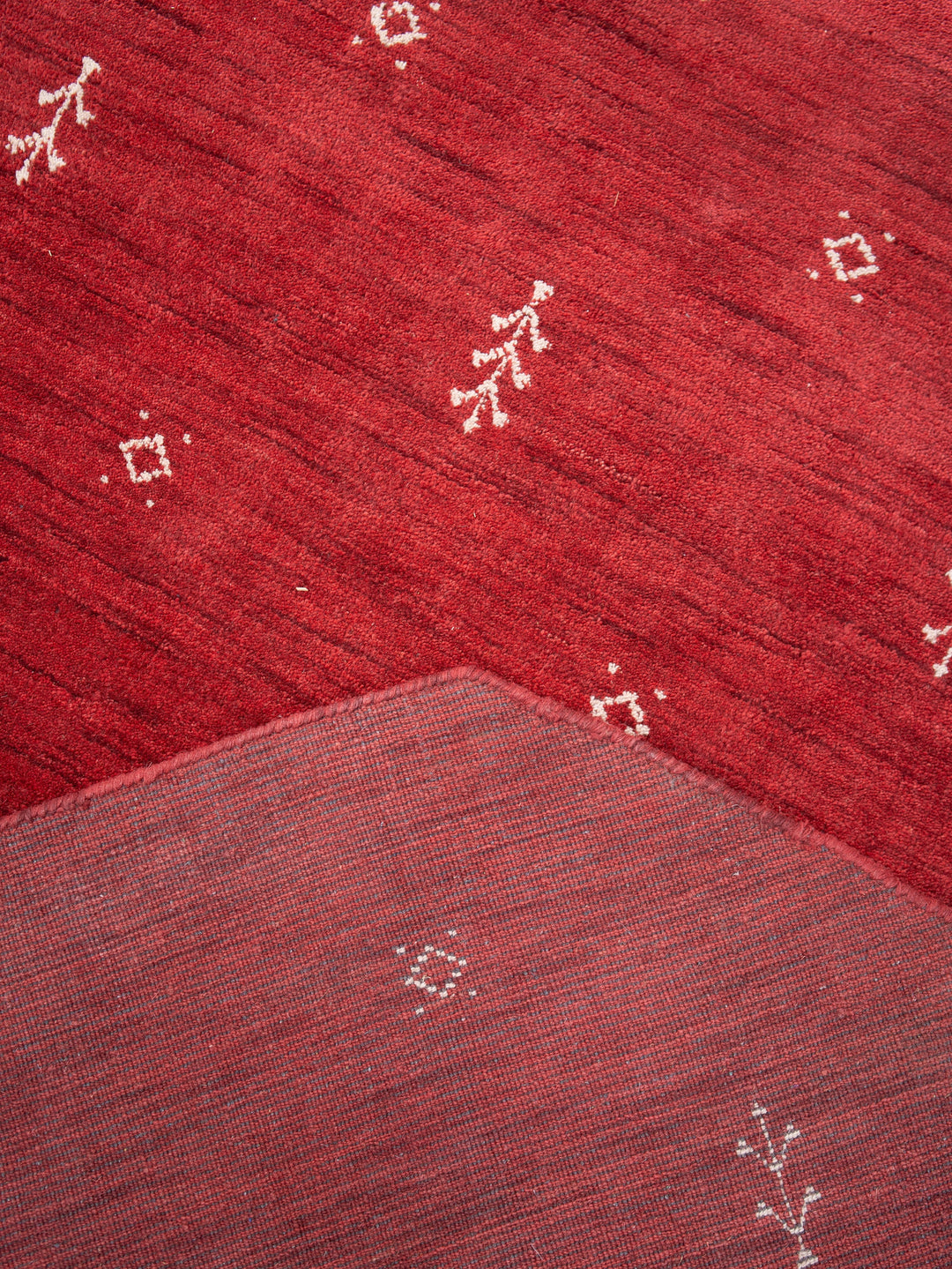Hand-Knotted Wool Contemporary Rug – Minimal Motif Design
