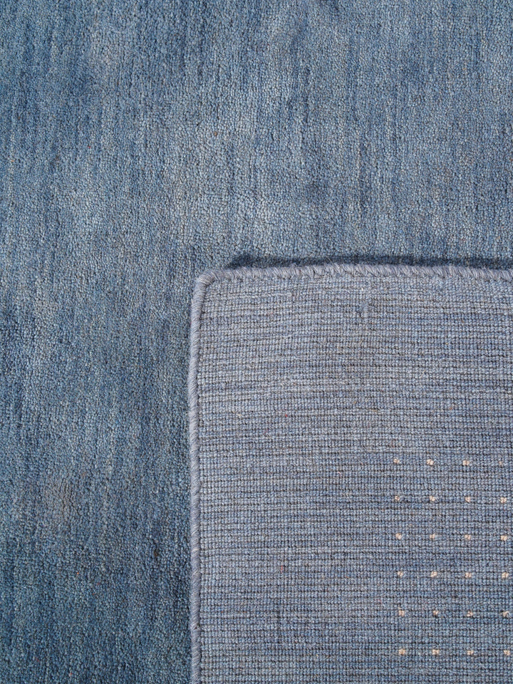 Contemporary Hand Knotted Wool Rug with Minimalist Border Design