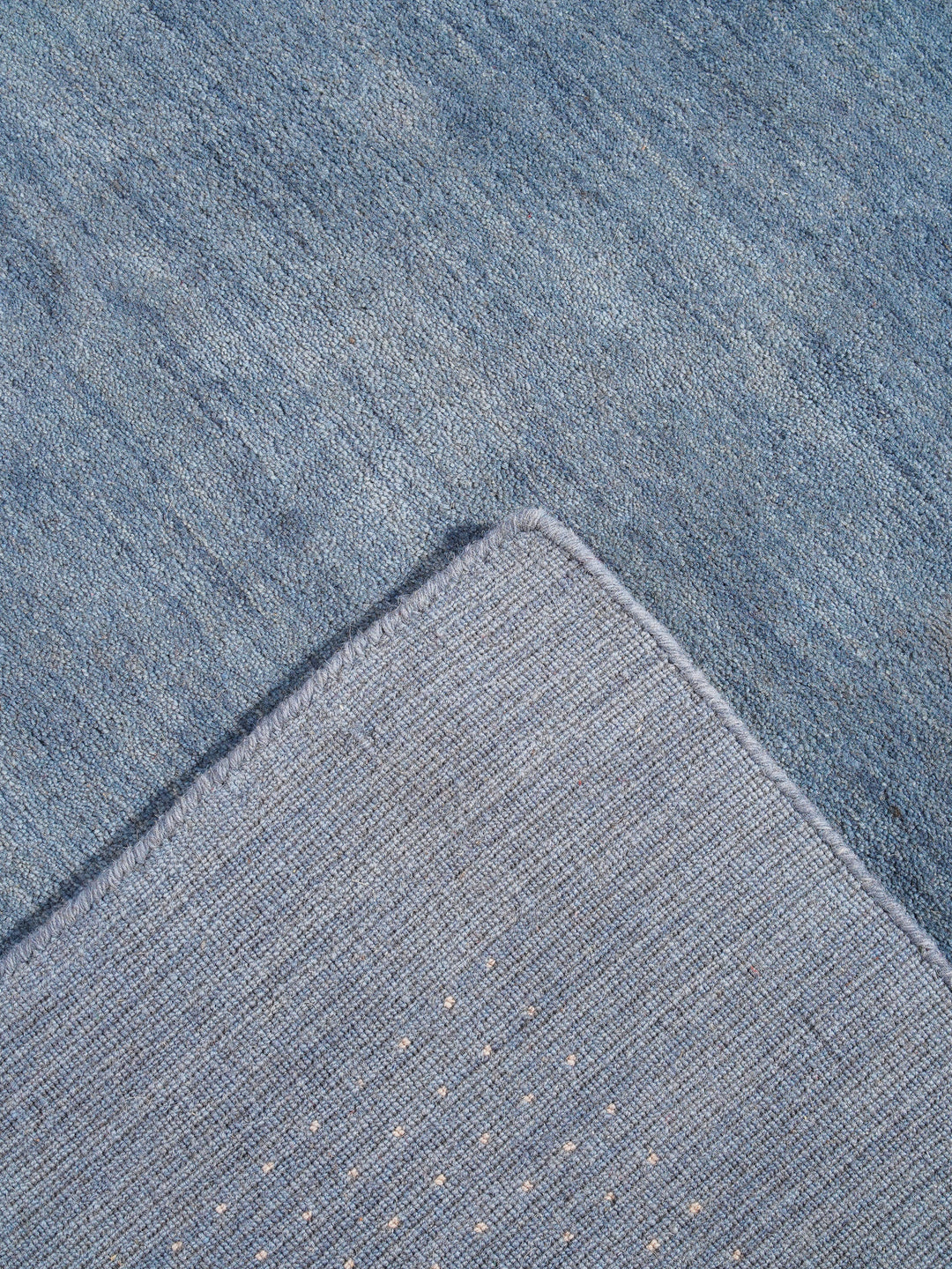 Contemporary Hand Knotted Wool Rug with Minimalist Border Design