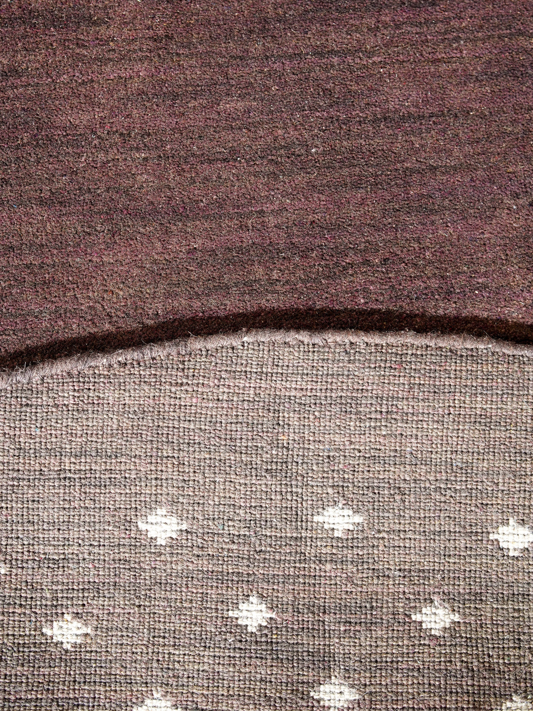 Contemporary Hand Knotted Wool Rug with Minimalist Border Design