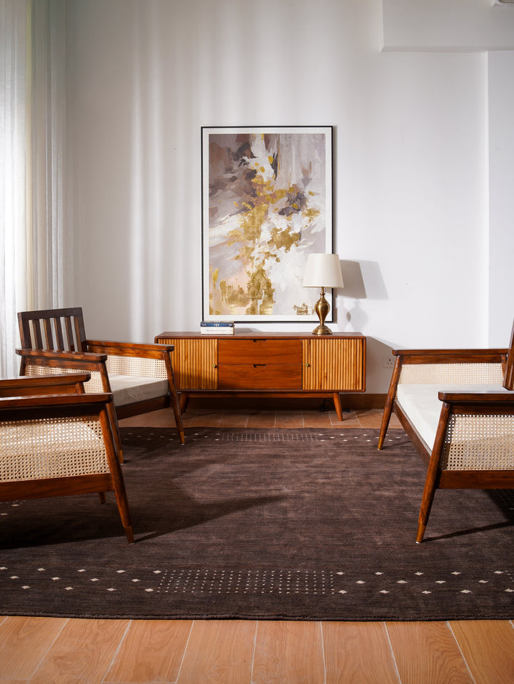 Contemporary Hand Knotted Wool Rug with Minimalist Border Design