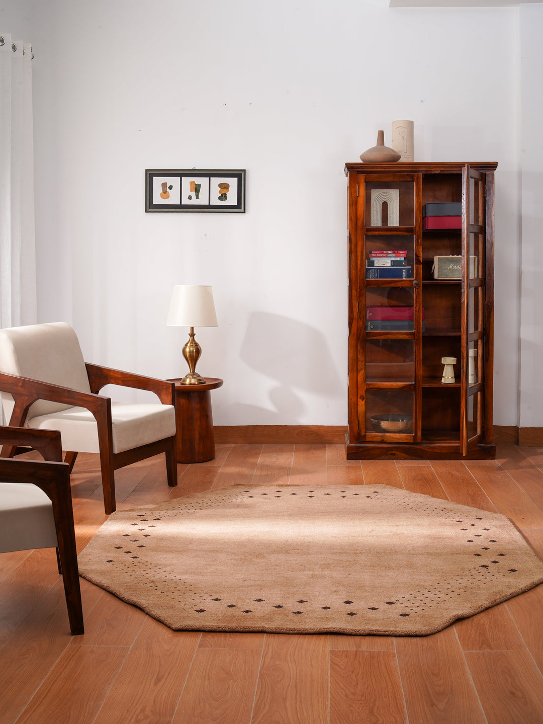 Contemporary Hand Knotted Wool Rug with Minimalist Border Design