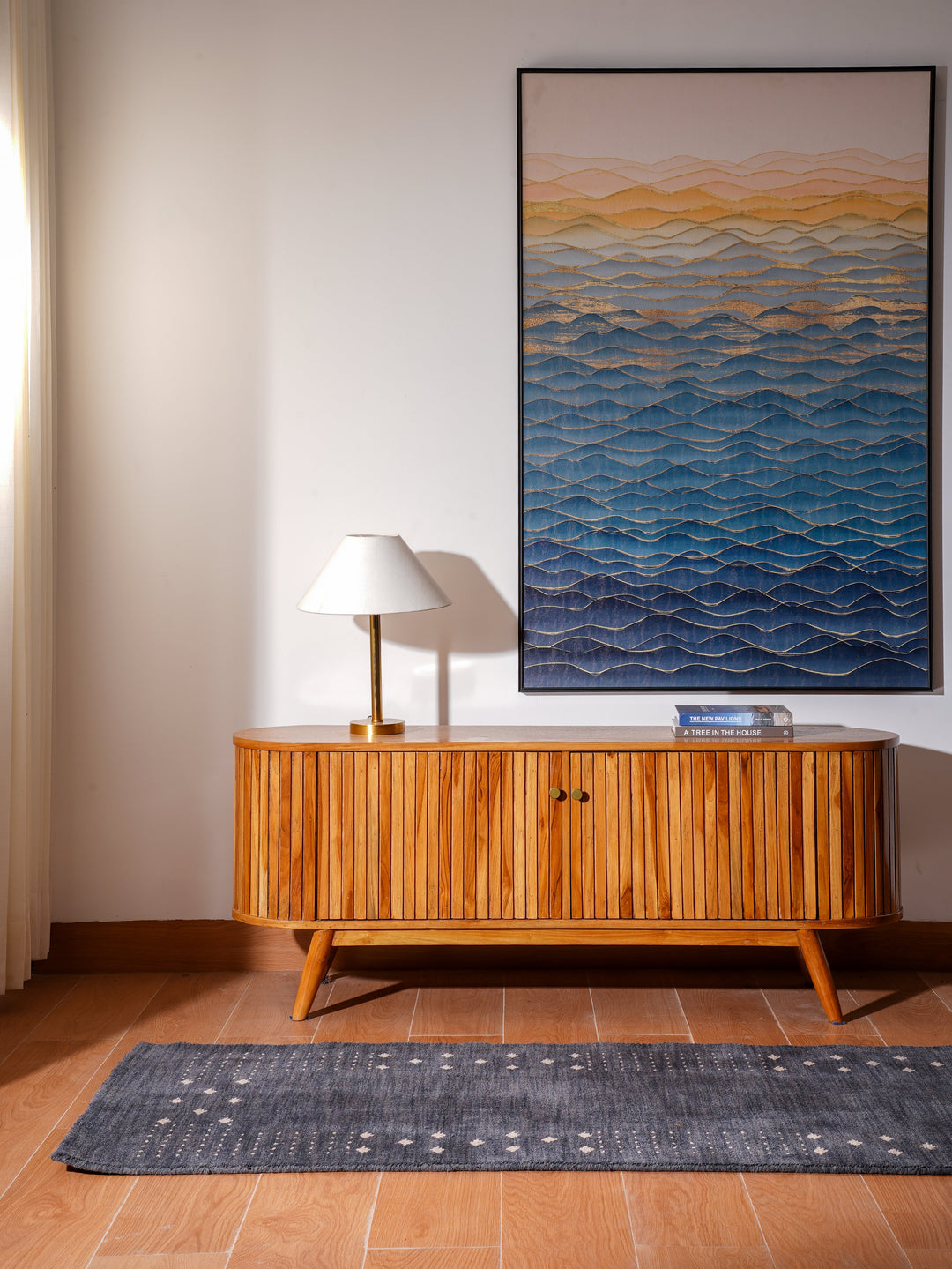 Contemporary Hand Knotted Wool Rug with Minimalist Border Design