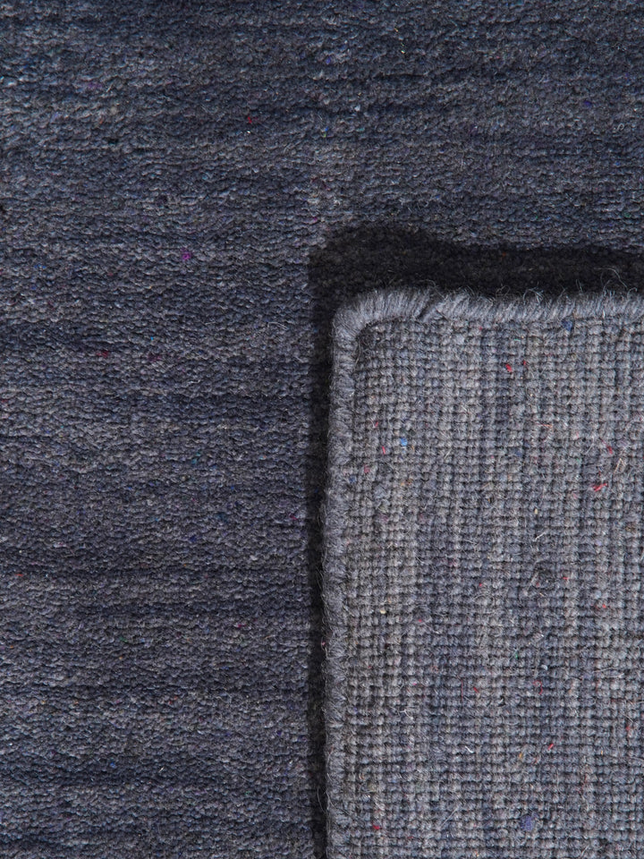 Contemporary Hand Knotted Wool Rug with Minimalist Border Design