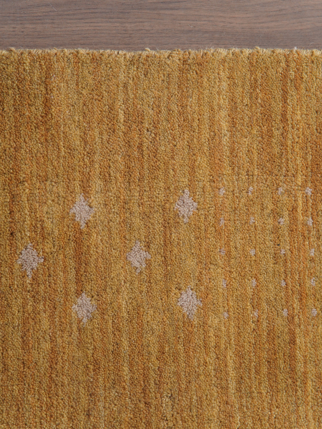 Contemporary Hand Knotted Wool Rug with Minimalist Border Design