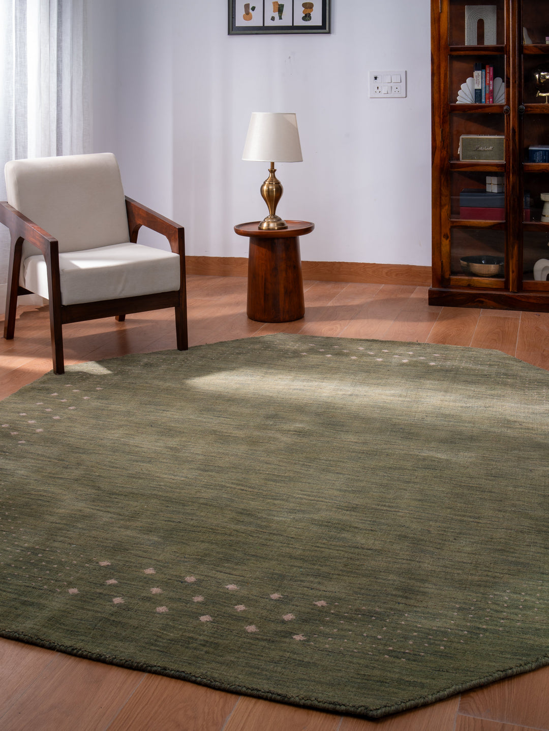 Contemporary Hand Knotted Wool Rug with Minimalist Border Design