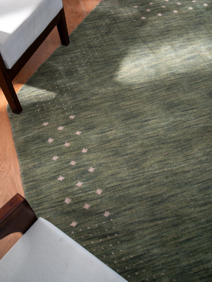 Contemporary Hand Knotted Wool Rug with Minimalist Border Design