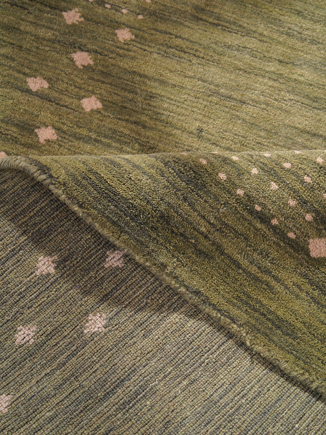 Contemporary Hand Knotted Wool Rug with Minimalist Border Design
