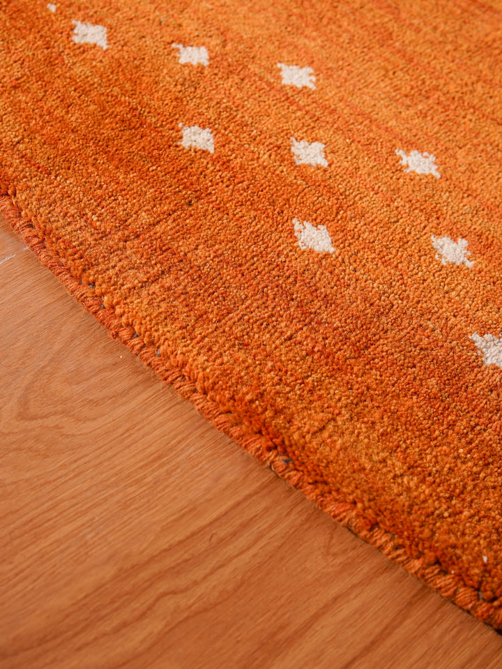 Contemporary Hand Knotted Wool Rug with Minimalist Border Design