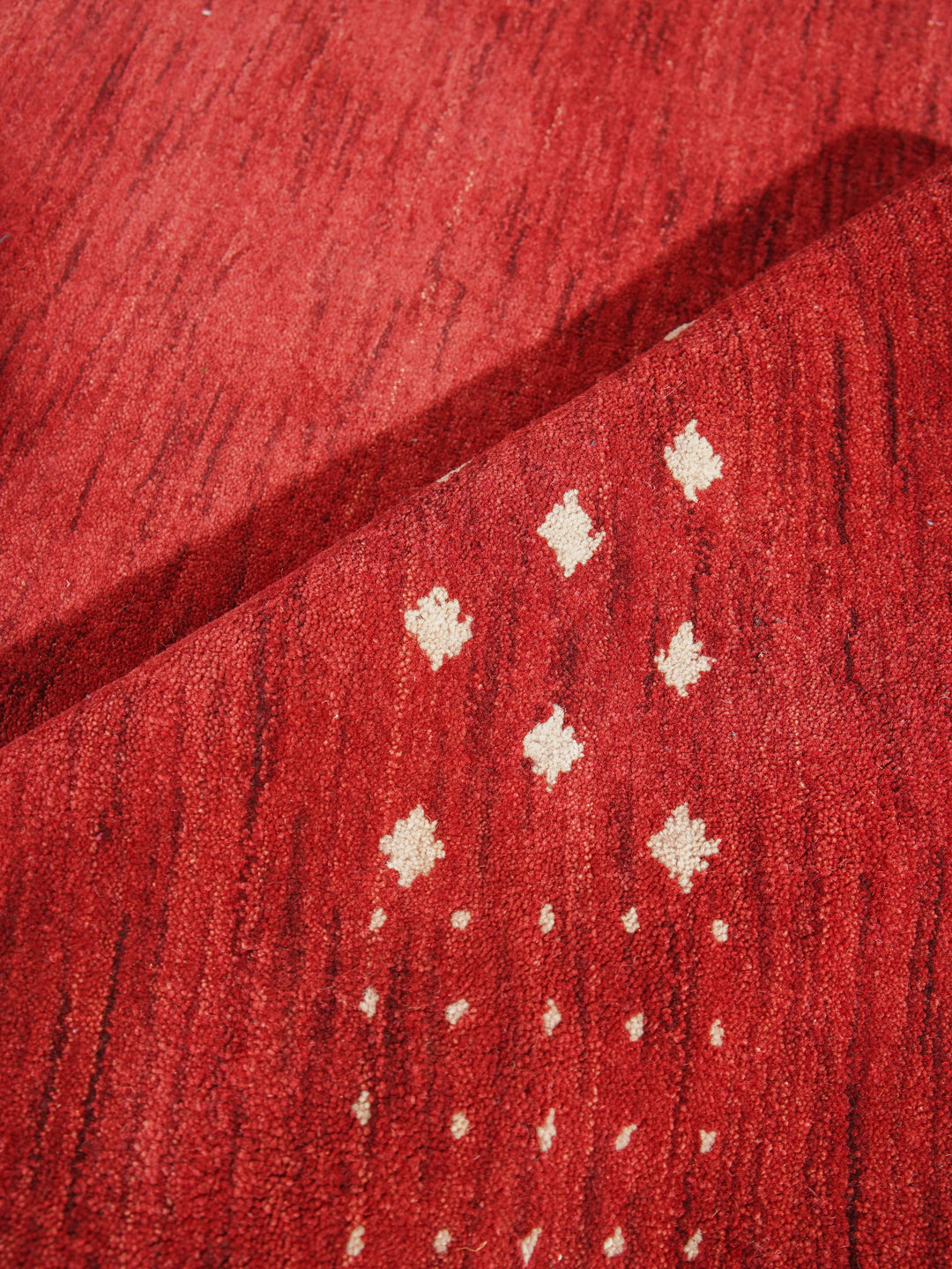 Contemporary Hand Knotted Wool Rug with Minimalist Border Design