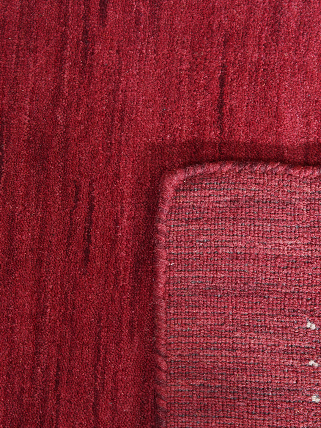Contemporary Hand Knotted Wool Rug with Minimalist Border Design