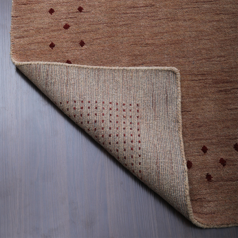 Contemporary Hand Knotted Wool Rug with Minimalist Border Design