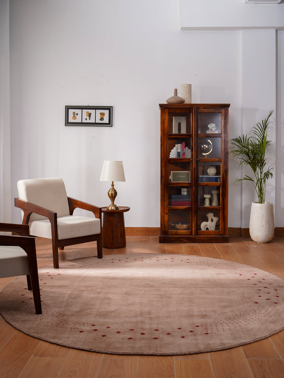 Contemporary Hand Knotted Wool Rug with Minimalist Border Design