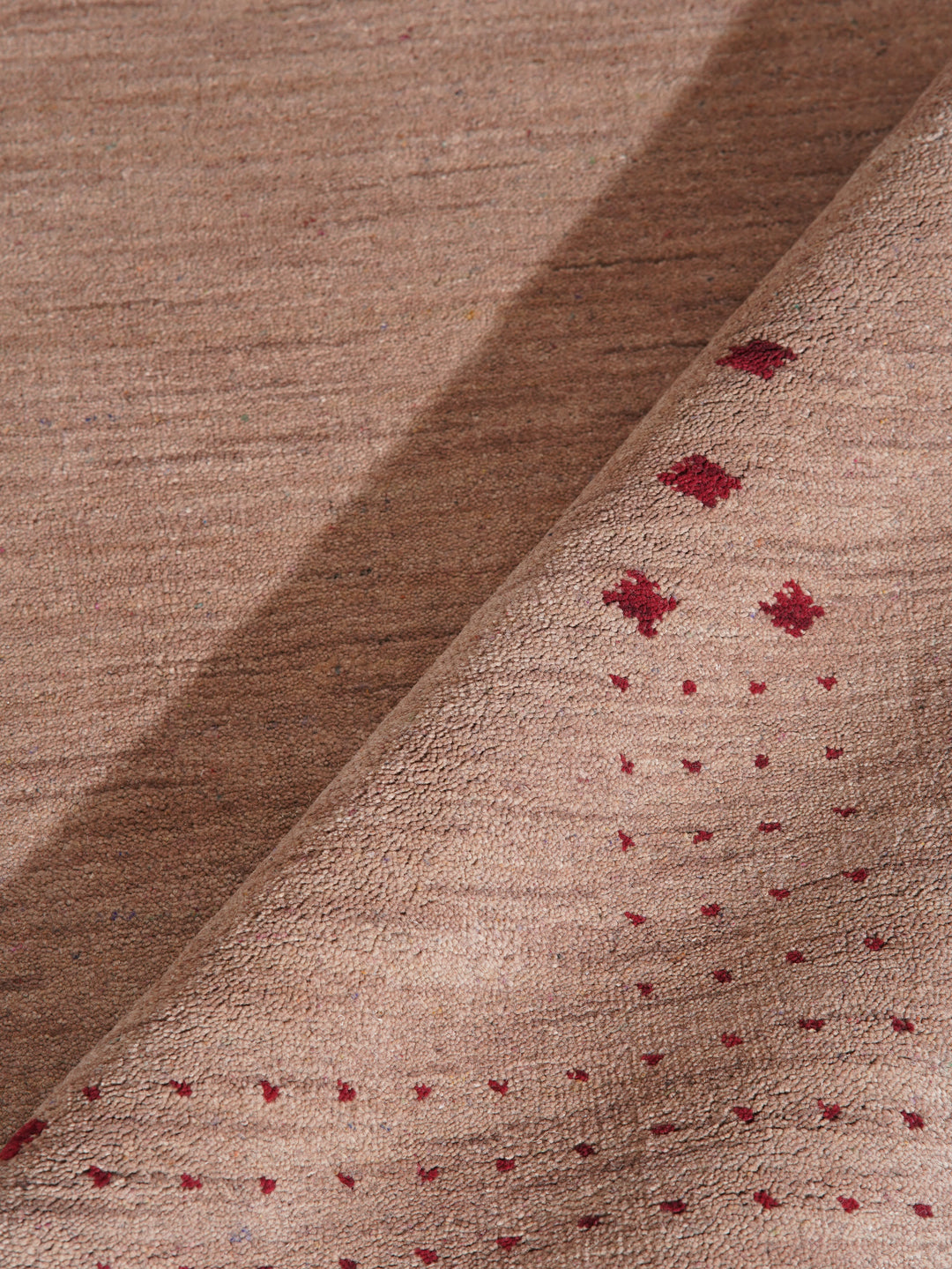 Contemporary Hand Knotted Wool Rug with Minimalist Border Design