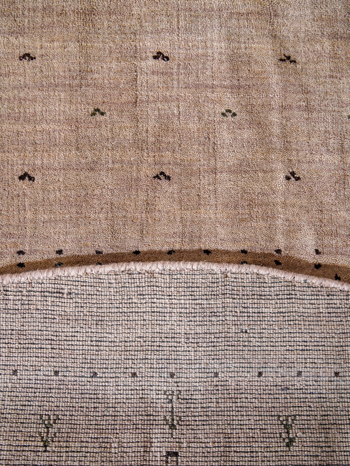 Handmade Wool Rug – Minimalist Patterned Style