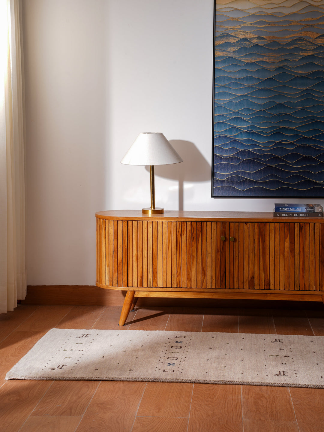 Handmade Wool Rug – Minimalist Patterned Style