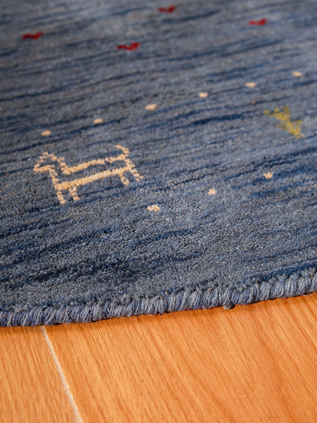 Handmade Wool Rug – Minimalist Patterned Style