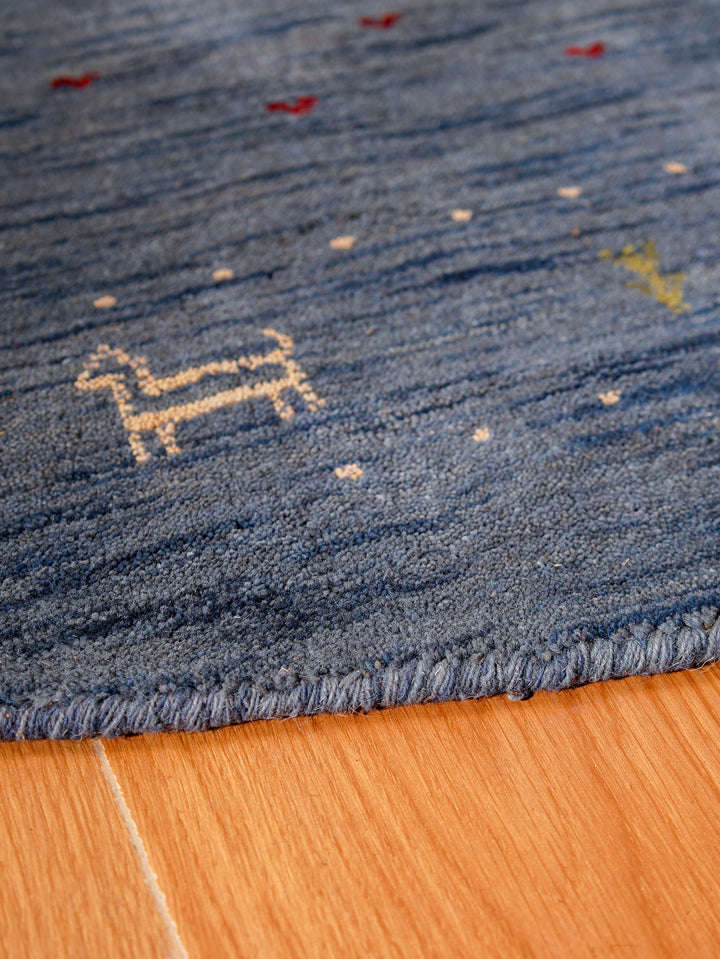 Handmade Wool Rug – Minimalist Patterned Style