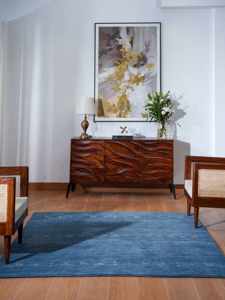 Handmade Wool Rug – Minimalist Patterned Style