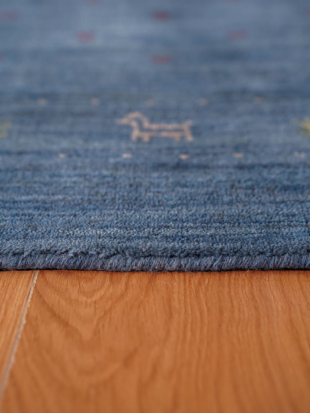Handmade Wool Rug – Minimalist Patterned Style