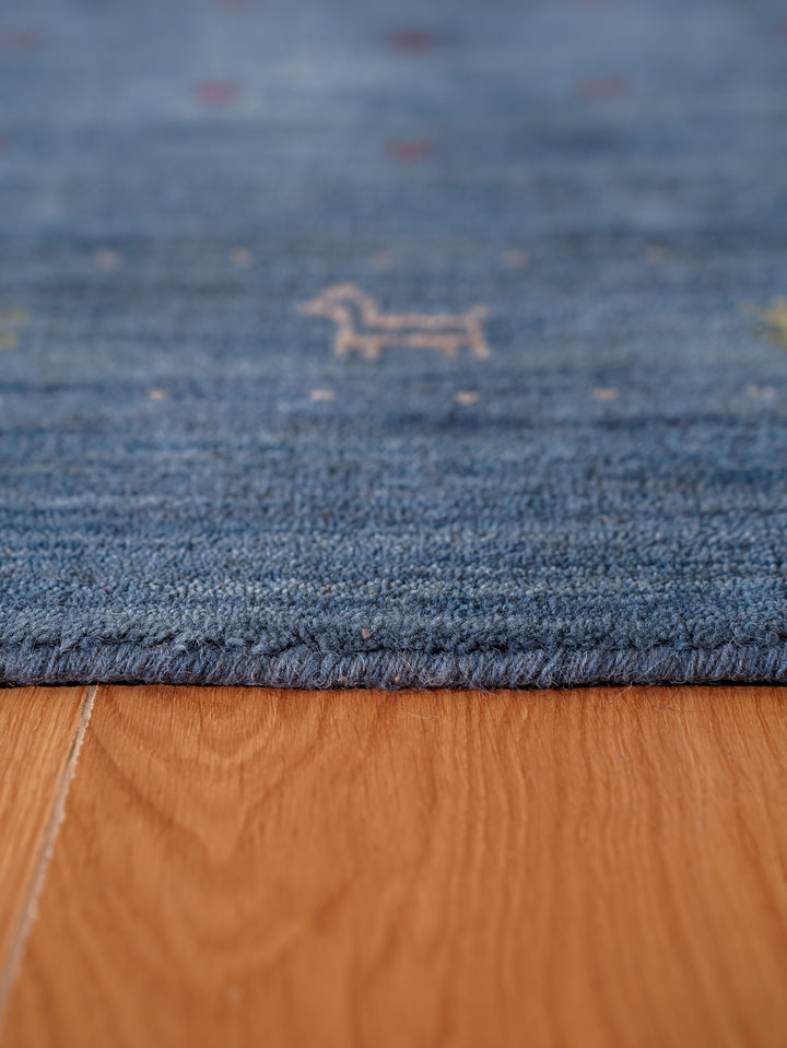 Handmade Wool Rug – Minimalist Patterned Style