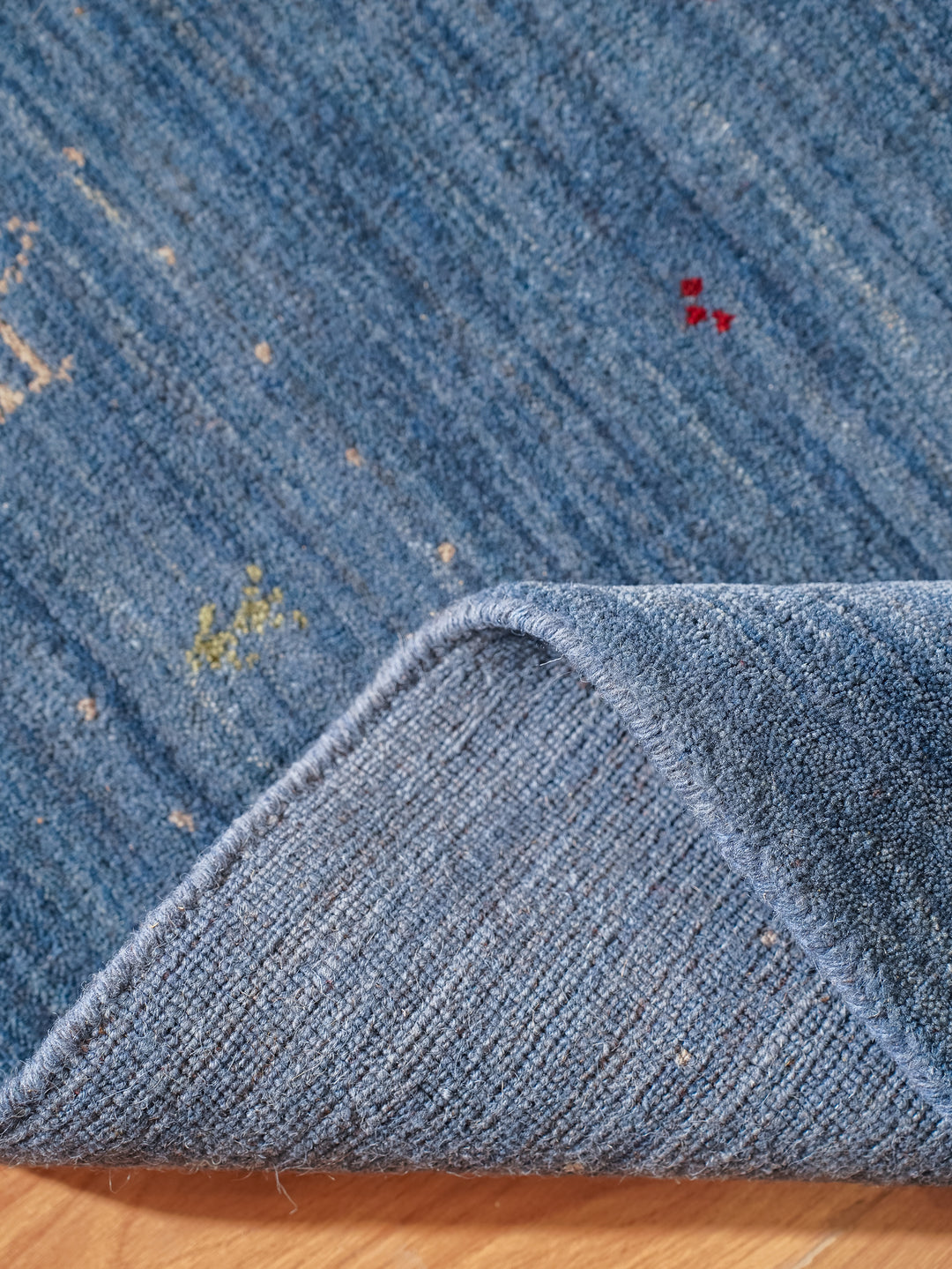 Handmade Wool Rug – Minimalist Patterned Style