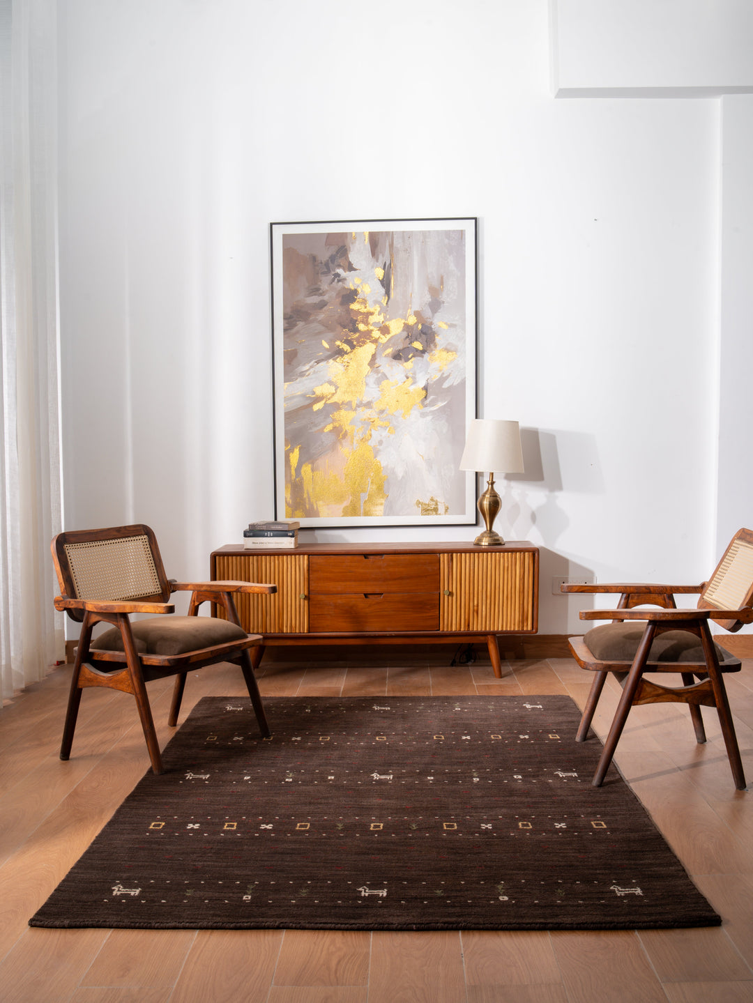 Handmade Wool Rug – Minimalist Patterned Style