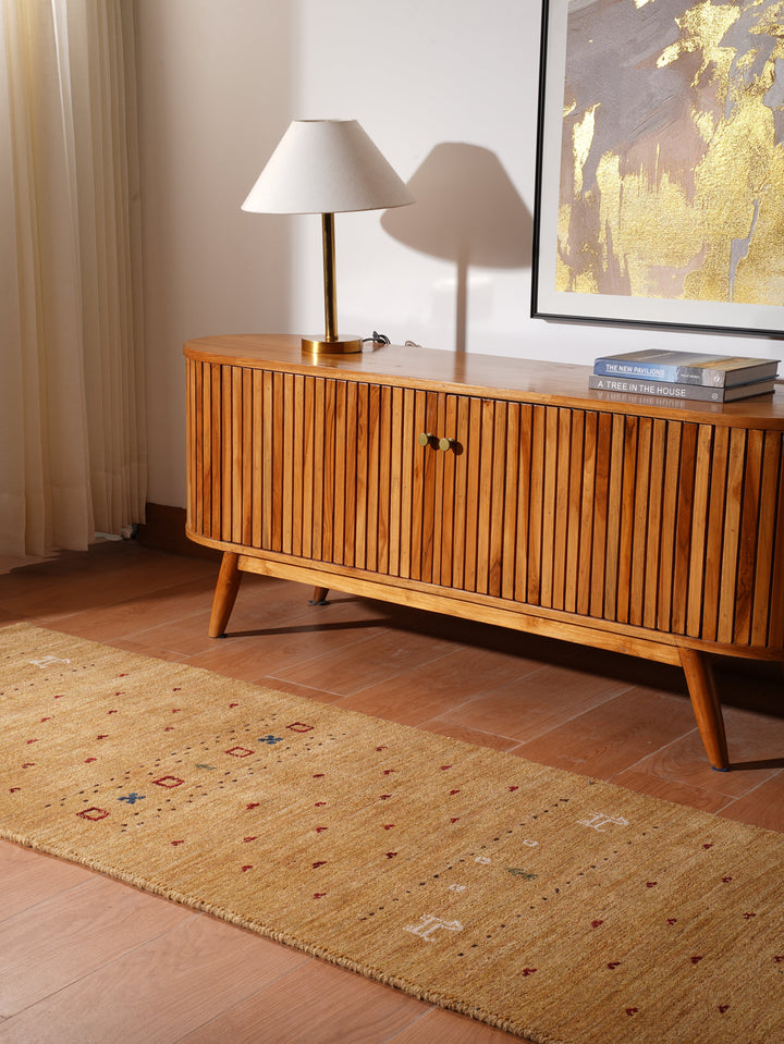 Handmade Wool Rug – Minimalist Patterned Style